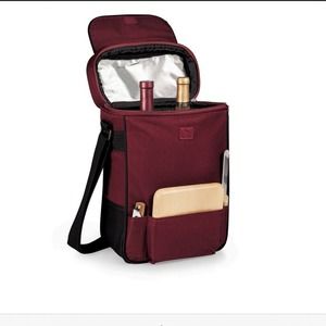 NWOT Bull Bear Wine Cheese Navy Tote